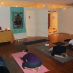 Portugal: Aula Alargada de Yoga Na Comunidade Hindu Com Rita Cachaço
