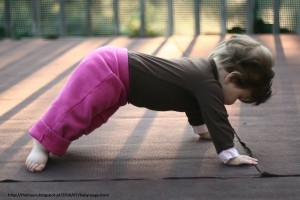 Portugal: Yoga para Bebés em Portimão Portugal: Yoga para Bebés em Portimão