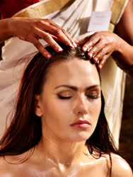 Portugal: Indian Head Massage – Workshop na ALBA Portugal: Indian Head Massage – Workshop na ALBA